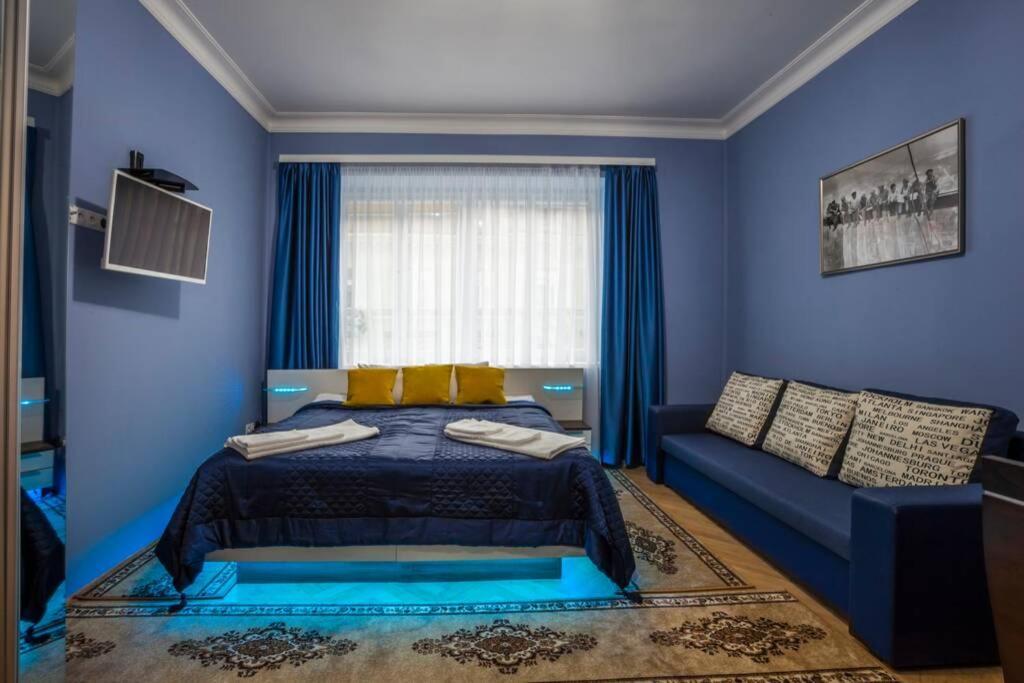 Luxury Air-Conditioned Family Apartment Spitalska Old Town 브라티슬라바 외부 사진