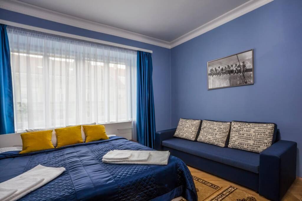 Luxury Air-Conditioned Family Apartment Spitalska Old Town 브라티슬라바 외부 사진